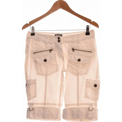 Esprit Short 36 - T1 - S Shorts & Bermudas Couleur Blanc 2 Esprit Short 36 - T1 - S Shorts & Bermudas Couleur Blanc