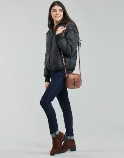 Esprit PAR LL ROUND QU Manteaux Couleur Noir 10 Esprit PAR LL ROUND QU Manteaux Couleur Noir -Esprit Soldes Boutique 20034755 500 C